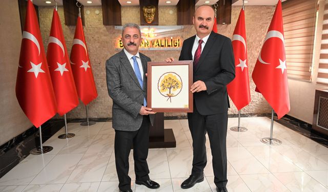 TÜRKSOY Heyetinden Vali Canalp’e Ziyaret