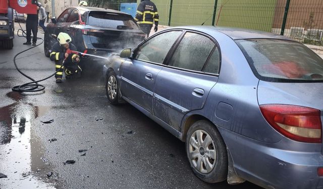 Batman’da Park Halindeki Araç Alev Aldı