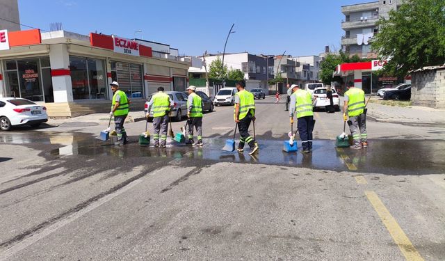 Batman’da Temizlik Seferberliği: 2 Günde 7 Mahalle Pırıl Pırıl!