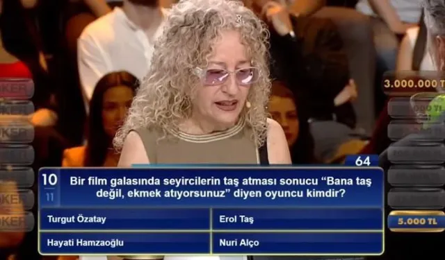Bir film galasında seyircilerin taş atması sonucu "Bana taş değil, ekmek atıyorsunuz" diyen oyuncu kimdir?