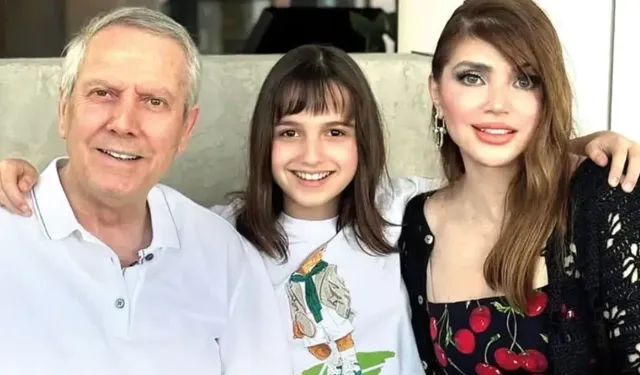 Aziz Yıldırım Eşi Gonca Çelikkıran Estetik mi, Neden Genç Görünüyor?