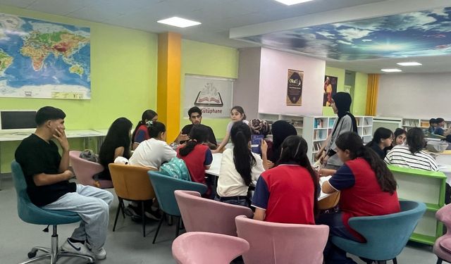 Hasankeyf’te Öğrencilere Kaygıyla Başa Çıkmanın Yolları Anlatıldı