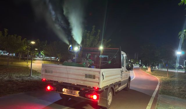 İlaçlama ekibi gece/gündüz çalışıyor
