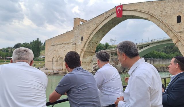 Malabadi’de Tarihle Buluşan Coşku: İlk Yaz Şenliğine 10 Bin Kişilik Akın