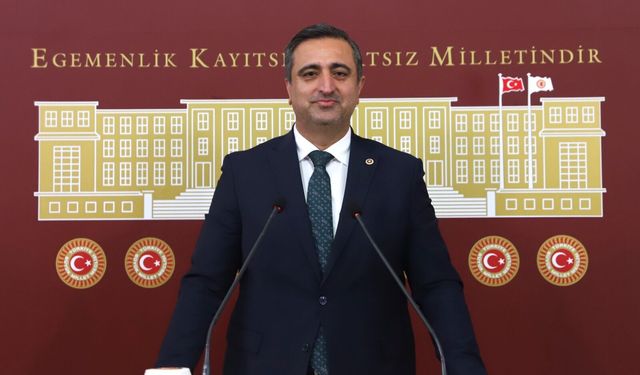 Ramanlı, Millî Eğitim Akademileri'ndeki iddiaları Bakan Tekin’e sordu