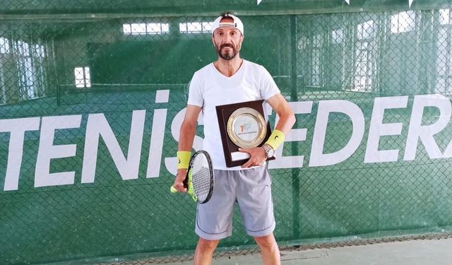 Tenis İl Temsilciliğinde Bayrak Değişimi