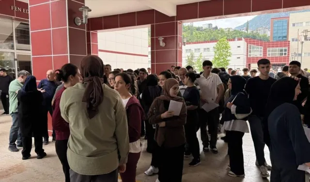 2026 YKS AYT sınavı zor muydu, kolay mıydı? Öğrenci yorumları