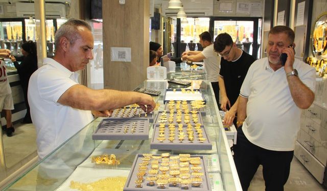 Altındaki Düşüş Piyasayı Kilitledi
