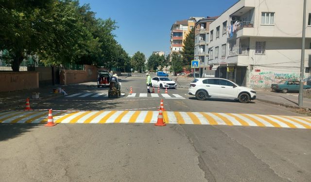 Batman Genelinde Trafik İşaretlemeleri Yenileniyor