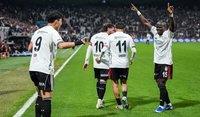 Beşiktaş Midtjylland ilk 11'de kimler var? Beşiktaş - Midtjylland maç kadrosu!