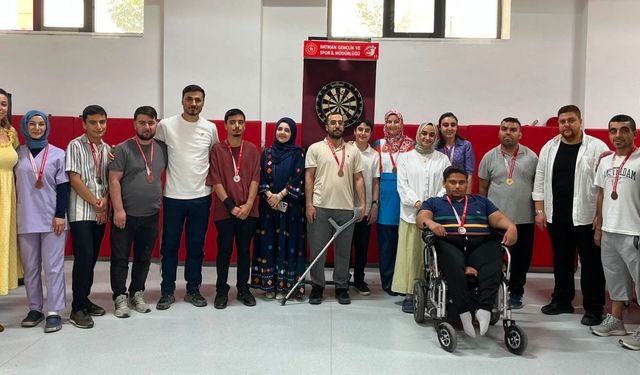 Engelsiz Yaşamın Renkleri Dart Tahtasında Buluştu
