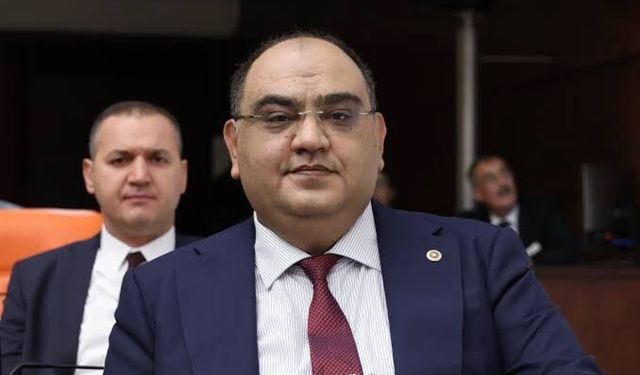 Son Dakika: İYİ Parti’de Şok İddia! Milletvekili Mehmet Mustafa Gurban AK Parti’ye mi Geçiyor? Telefonunu Kapattı