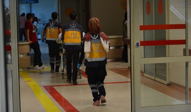 Otomobilin çarptığı yaşlı adam hayatını kaybetti