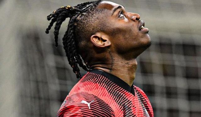 Rafael Leão Transferinde Dev Derbi: Yıldız Oyuncu Milan'dan Ayrılıyor Mu, Fenerbahçe mi Yoksa Galatasaray mı Kazanacak?
