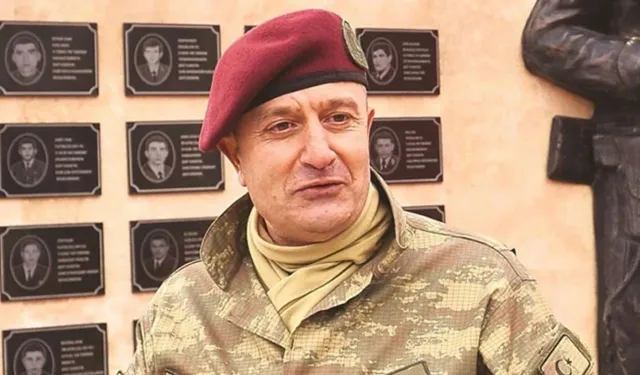 Zekai Aksakallı Neden Emekli Edildi?
