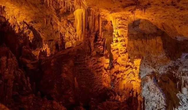 45 Derecede Gelen Donma Noktası: Batman'ın "Buzluk Mağaraları"