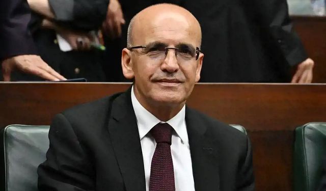 Bakan Şimşek: Sanayi üretimi ikinci çeyrekte yüzde 1,9 arttı