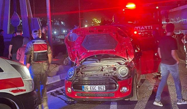 Batman’da Feci Çarpışma: Tanker ile Otomobil Çarpıştı, 3 Yaralı