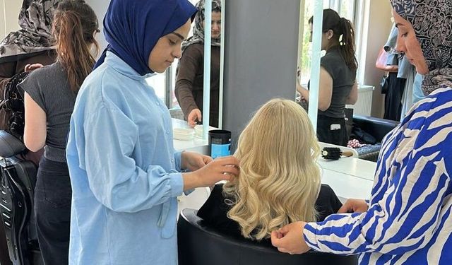 Batman’da Kadınlara Meslek Kapısı: Kuaförlük Kursuna Yoğun İlgi
