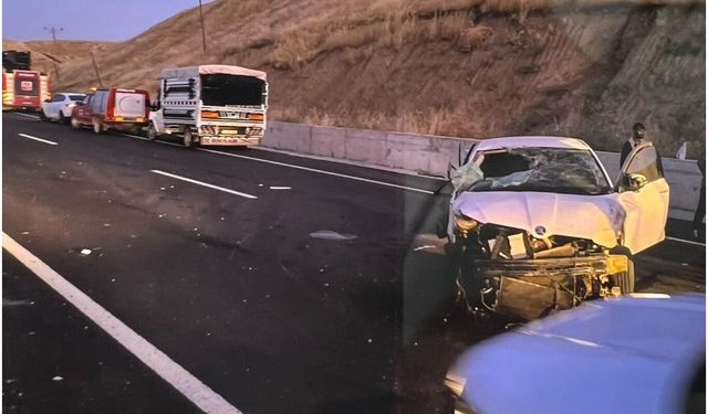 Bekirhan’da tütün işçilerini taşıyan araç kaza yaptı: 4 yaralı