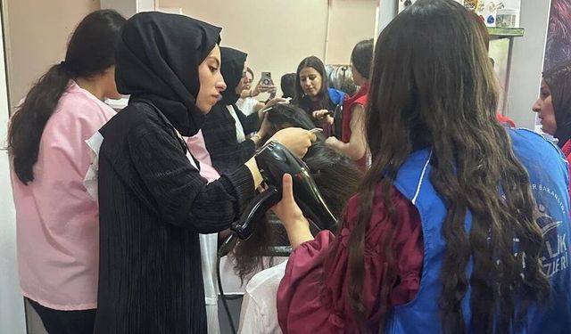 Engelsiz Yaşam Merkezi’nde Yürekleri Isıtan Buluşma