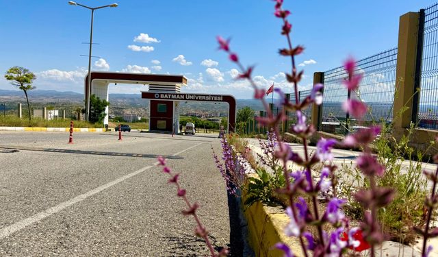 Güzel Sanatlar Fakültesi’nde 50 Öğrenci İçin Yetenek Sınavı Heyecanı