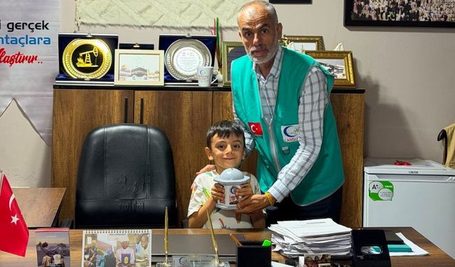 Küçük Kumbaradan Gazze’ye Büyük Destek
