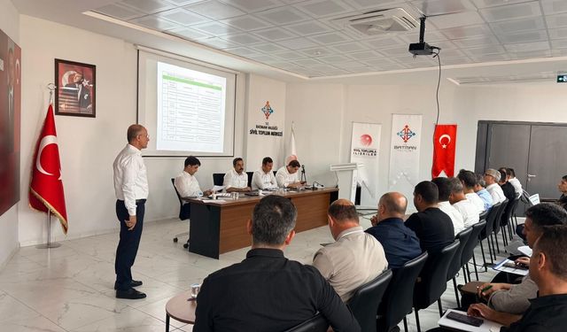 Mahalle Muhtarları Değerlendirme Toplantıları Devam Ediyor