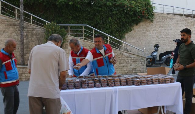 Mevlid-İ Nebi Haftası’nda Vatandaşlara Kandil Simidi İkramı