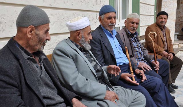 Türkiye Yaşlanıyor: 65 Yaş Üzeri Nüfus Tarihi Zirveyi Gördü