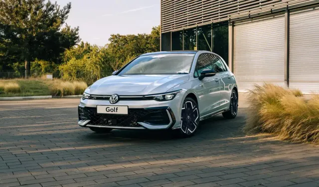 Alman Devinden Eylül Tarifesi: Efsane Performans Canavarı Golf R Tam 7,46 Milyon TL'yi Gördü!