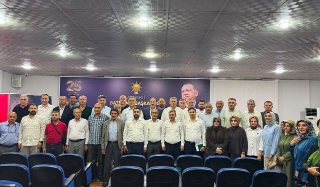 AK PARTİ BATMAN’DA VEFA BULUŞMASI: TECRÜBE GELECEĞE AKTARILDI