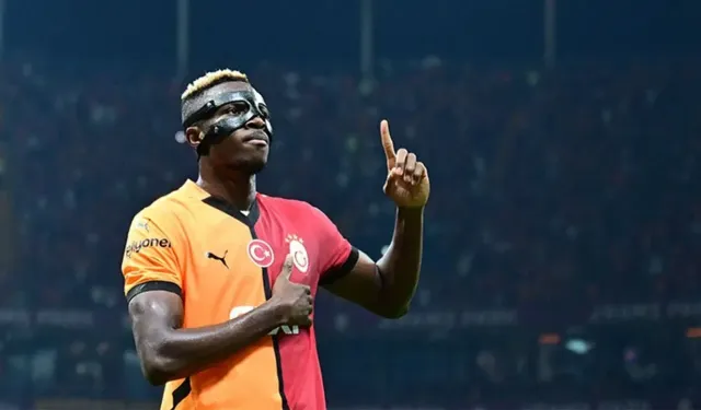 Victor Osimhen Başakşehir Maçında Neden Yok? Osimhen Sakatlandı mı, Neden Oyundan Çıktı? Yıldız Golcünün Son Durumu Ne?