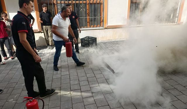 Yangın Alarmı Çaldı! Öğrenciler Acil Duruma Hazırlandı