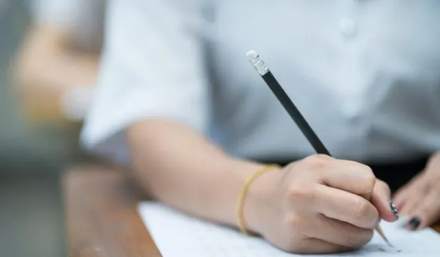KPSS Sınav Giriş Belgesi Siyah Beyaz Olursa Sınav İptal Edilir mi? ÖSYM'nin Belge Çıktısında Asla Affetmediği Hatalar Nelerdir?