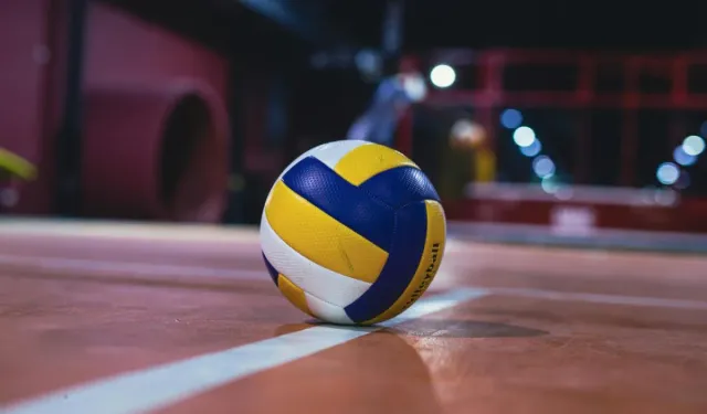 VakıfBank Eczacıbaşı Maçı Ne Zaman, Saat Kaçta ve Hangi Kanalda Şifresiz Yayınlanacak?