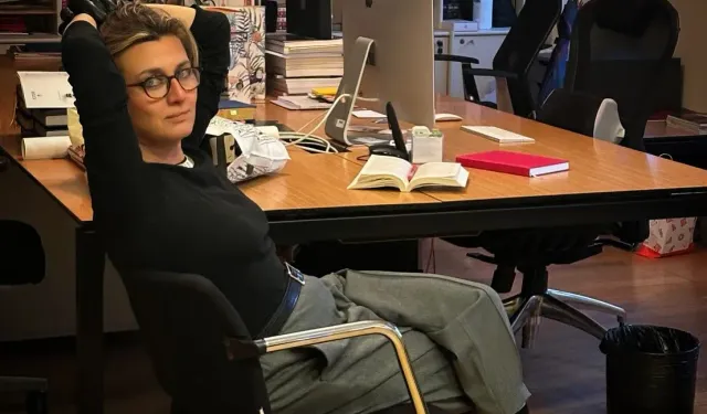 Esra Özdoğan Kimdir? Ne İş Yapıyor? Can Akaş'ın Annesi Esra Özdoğan'ın Mesleği ve Kariyeri Nedir?