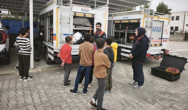 Batman’da Koruma Altındaki Çocuklara AFAD’da Afet Eğitimi