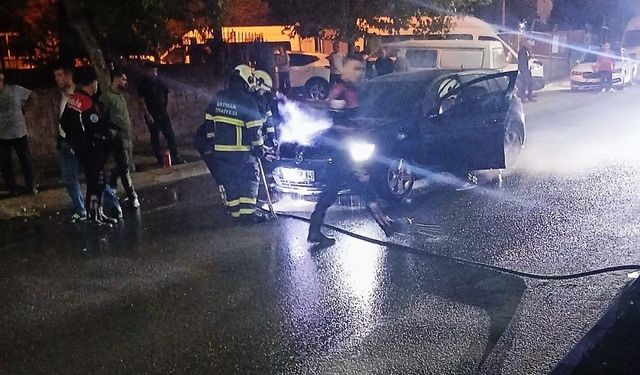 Batman’da Seyir Halindeki Otomobil Yandı