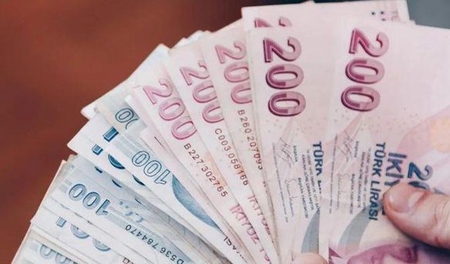 65 Yaş Üstü Emekliye Ayrıcalıklı Zam mı Geliyor? İleri Yaştaki Emeklilere Daha Yüksek Refah Payı Verilecek mi?
