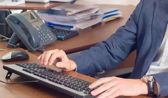 2 KURUMUN 1.010 PERSONEL ALIMI İÇİN BAŞVURU SÜRECİ İŞLİYOR: KPSS'SİZ VE 65 KPSS İLE MEMUR ATAMASI