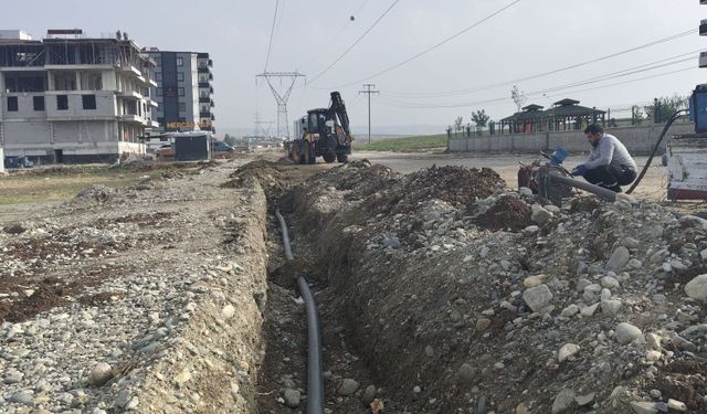 Batman Bayındır Mahallesi’nde 1.600 Metrelik Su Hattı Çalışması