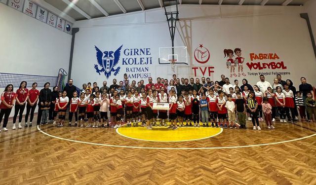 Batman Fabrika Voleybol Okulu bir yılda 203 Sporcuya Ulaştı
