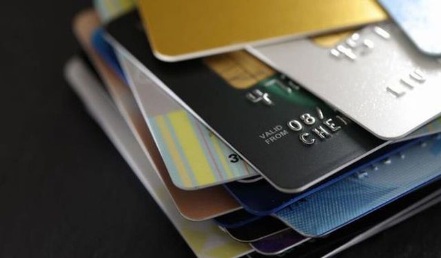 Kredi Kartı Limiti 100 Bin Lira Olanların Asgari Ödeme Tutarı Yüzde 40 mı Olacak, Asgari Ödemelere Zam mı Geldi? Kredi Kartı Asgari Ödeme Oranı Yüzde Kaç? BDDK'nin Yeni Düzenlemesinin  Detayları Nelerdir?