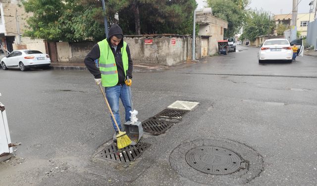 Mazgal Temizliği Sürüyor