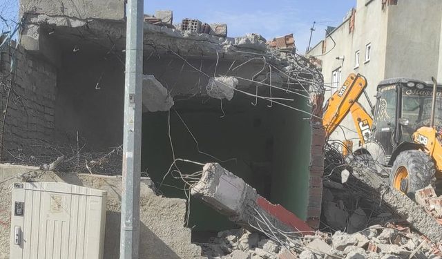 Seyitler Mahallesi’nde Yıkım Devam Etti