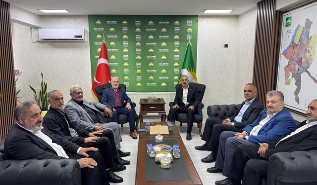 SP’nden HÜDA PAR’a ziyaret: “Hak ve adalet için birlikte hareket edilmeli”
