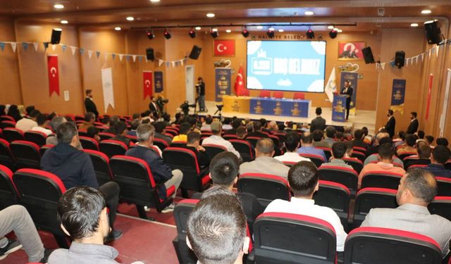 Kur'an Nesli'nin "Namaz" çalıştayı başladı