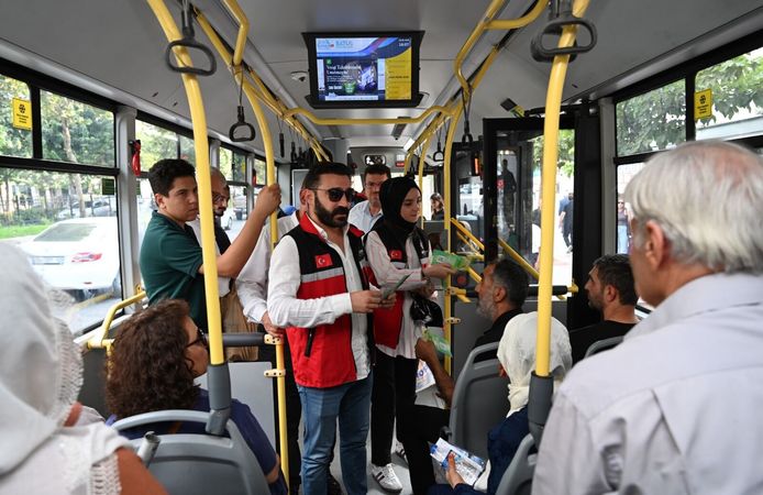 Bağımlılıkla Mücadelede Ekipler Vatandaşla Buluştu