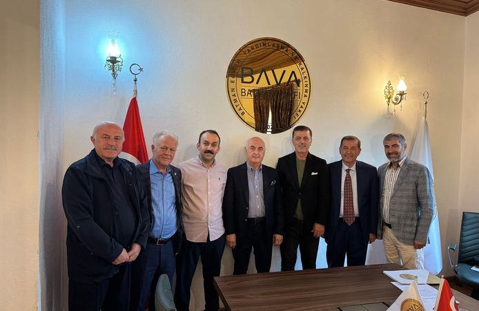 Batman Vakfı’nda Gündem Eğitim, Dayanışma ve Kentin Geleceği
